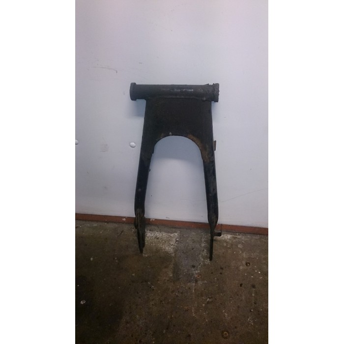 Kawasaki Z250A achterbrug / swingarm Kawasaki Z250A achterbrug / swingarm